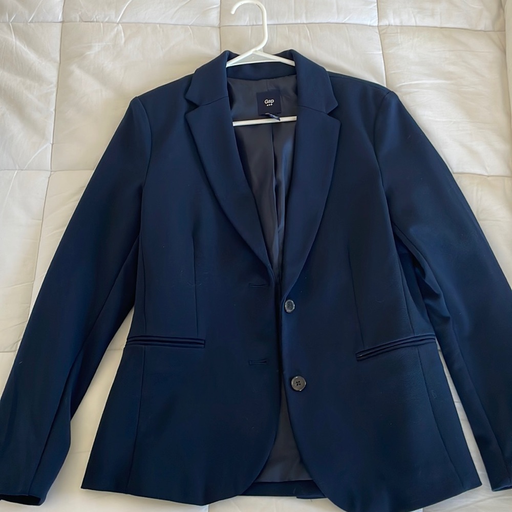 Women’s navy Gap blazer
